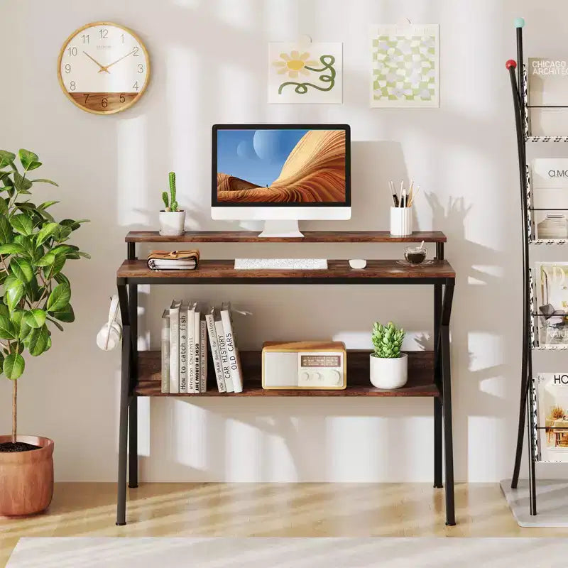 Scrivania da ufficio con supporto monitor, ripiano aperto e struttura in metallo, gancio per cuffie bianco/marrone/nero/rosa