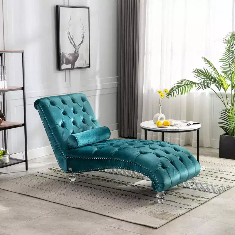 Lussuosa chaise longue con bottoni in velluto e piedini trasparenti, comoda poltrona imbottita per camera da letto, soggiorno, ufficio