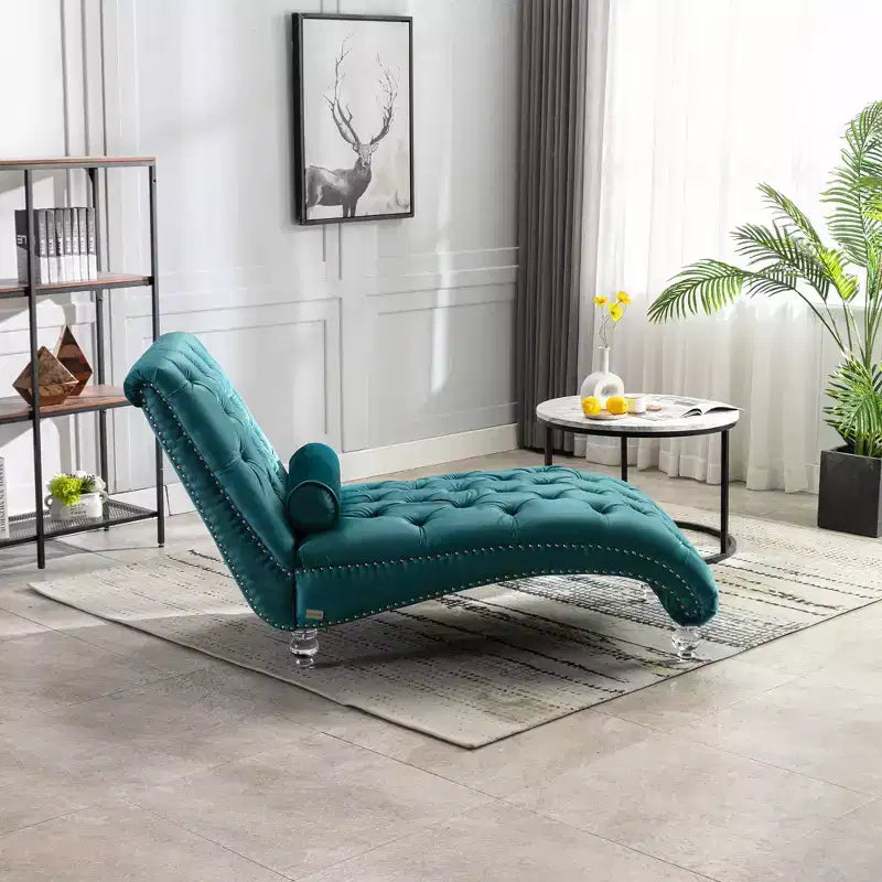 Lussuosa chaise longue con bottoni in velluto e piedini trasparenti, comoda poltrona imbottita per camera da letto, soggiorno, ufficio