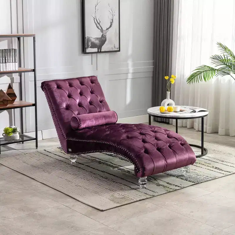 Lussuosa chaise longue con bottoni in velluto e piedini trasparenti, comoda poltrona imbottita per camera da letto, soggiorno, ufficio