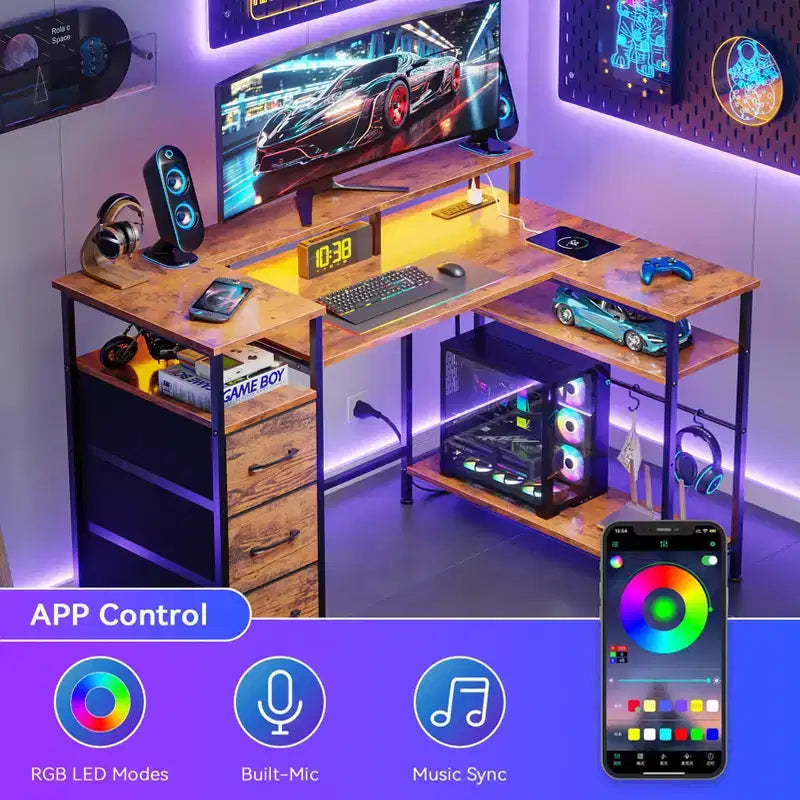Scrivania per computer a L marrone da 47 pollici con stazione di ricarica Scrivania da gaming reversibile Luci LED Cassettiera Porta monitor Scaffali contenitori per Home Office